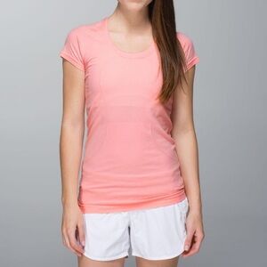 Lululemon Swiftly Tech Short Sleeve Shirt - Size 6